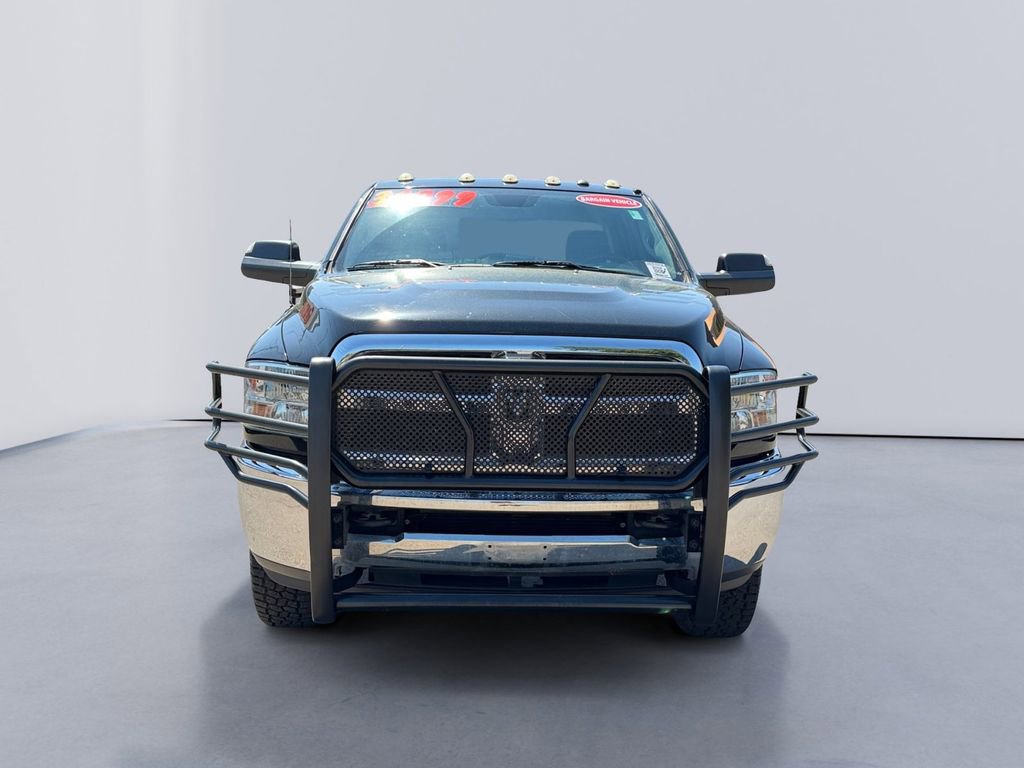 Used 2018 RAM 2500 Tradesman w/ Chrome Appearance Group image 8