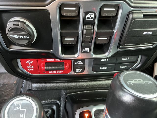 Used 2020 Jeep Gladiator Rubicon w/ LED Lighting Group AWD/4WD image 56