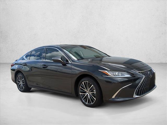 Used 2025 Lexus ES 300h w/ Premium Package FWD image 3