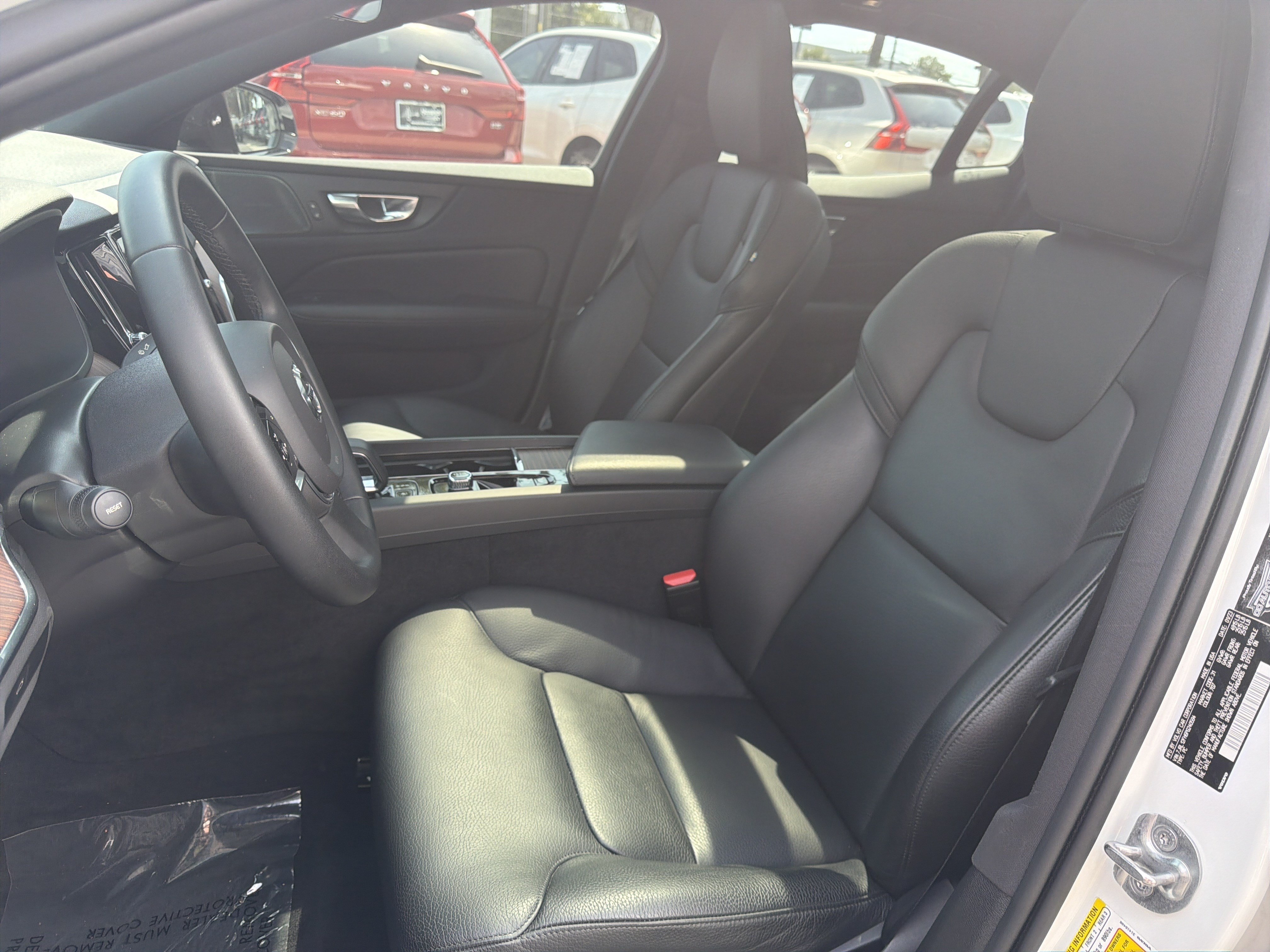 Certified 2023 Volvo S60 B5 Plus FWD image 18