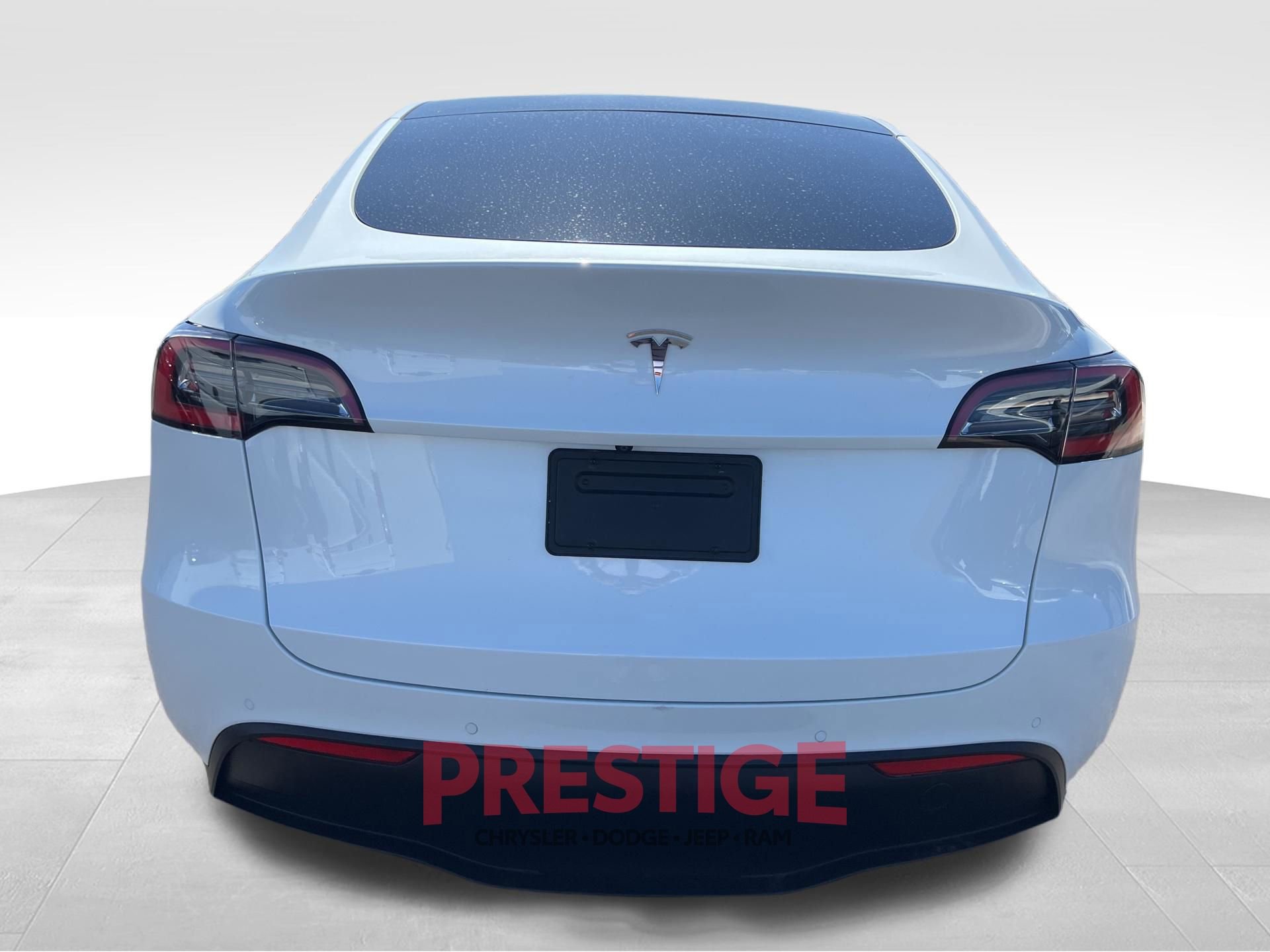 Used 2021 Tesla Model Y Long Range AWD/4WD image 6