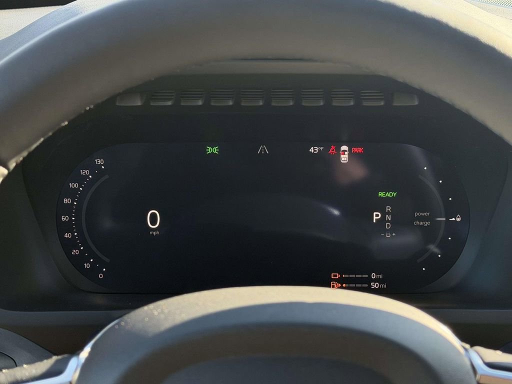 New 2026 Volvo XC90 T8 Plus w/ Protection Package Premier image 10