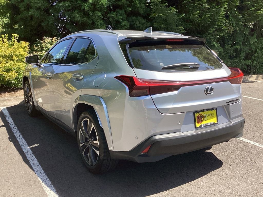 Used 2025 Lexus UX 300h AWD w/ Accessory Package (Z2) image 11