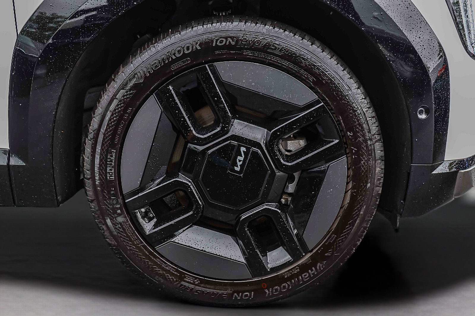 Certified 2026 Kia EV9 GT-Line AWD/4WD image 28