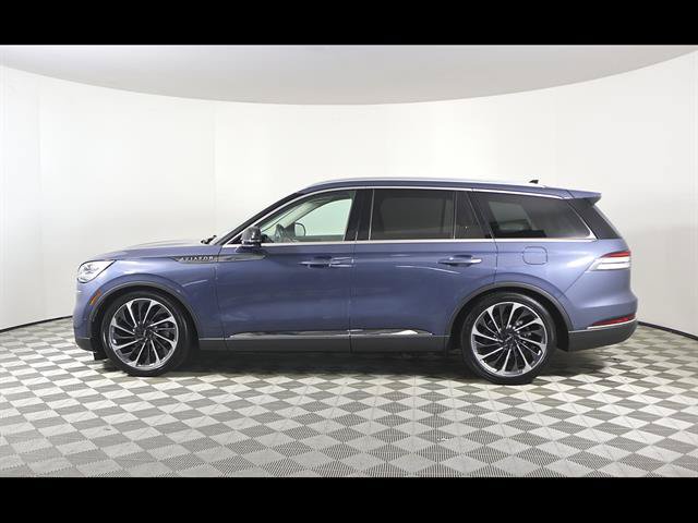 Used 2021 Lincoln Aviator Reserve w/ Equipment Group 202A AWD/4WD image 3