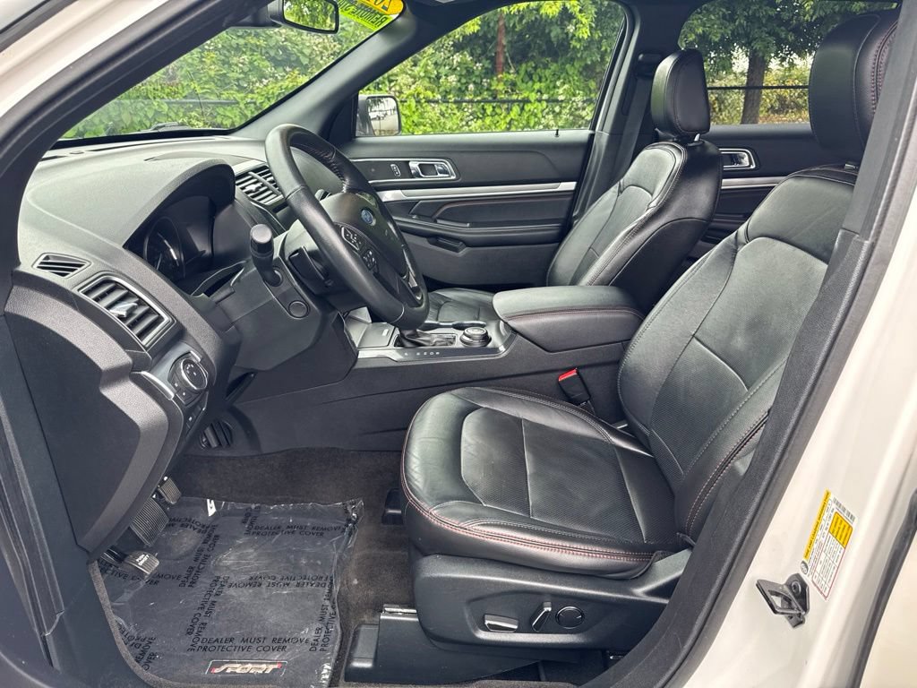 Used 2018 Ford Explorer Sport w/ Equipment Group 401A AWD/4WD image 13