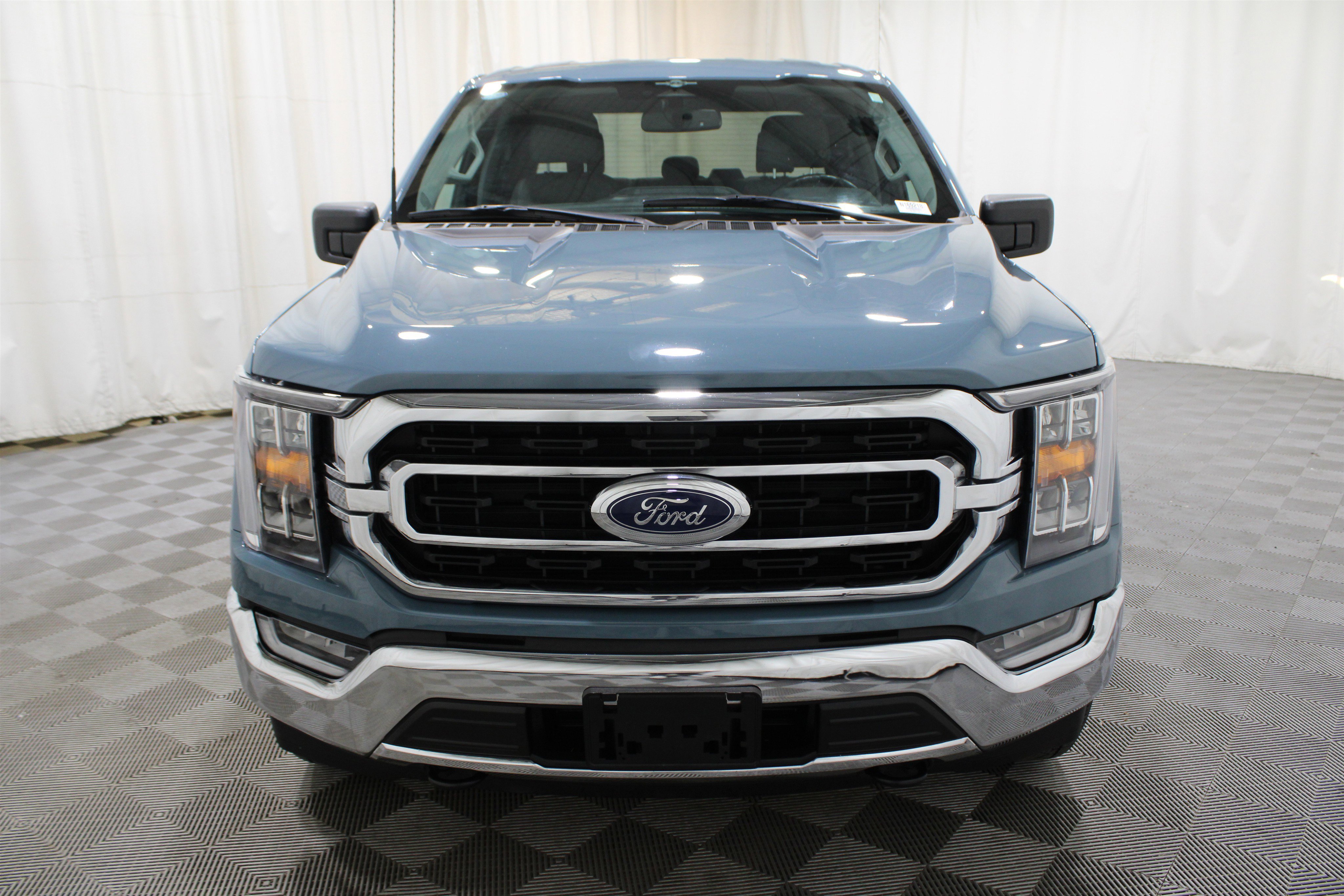 Used 2023 Ford F150 XLT w/ Equipment Group 302A High image 39