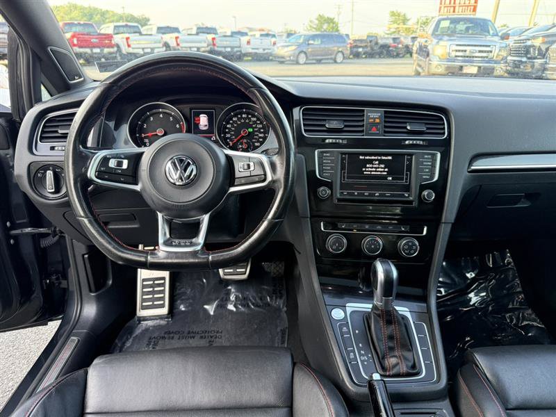 Used 2017 Volkswagen GTI SE FWD image 34