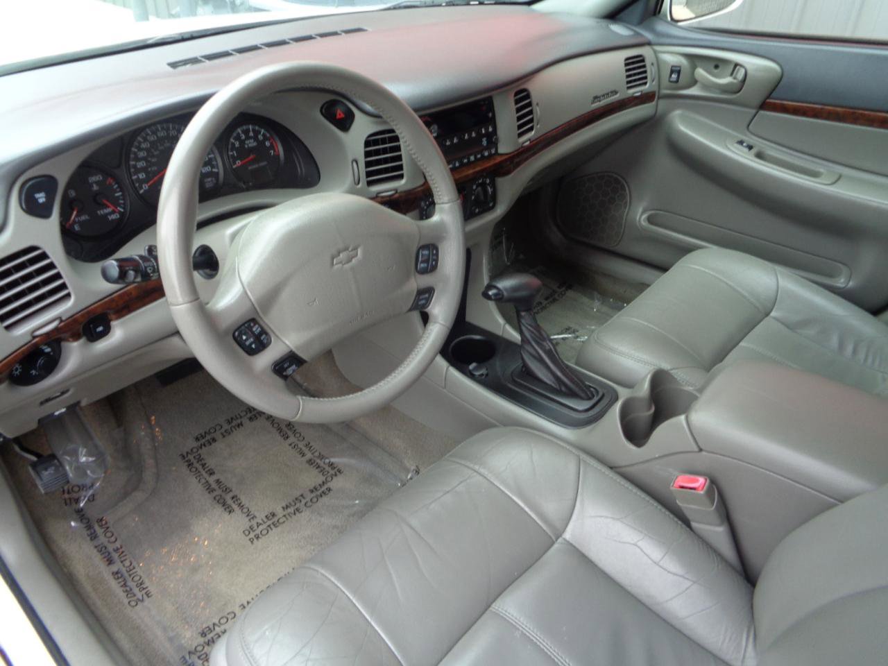 Used 2005 Chevrolet Impala LS w/ Preferred Equipment Group image 2