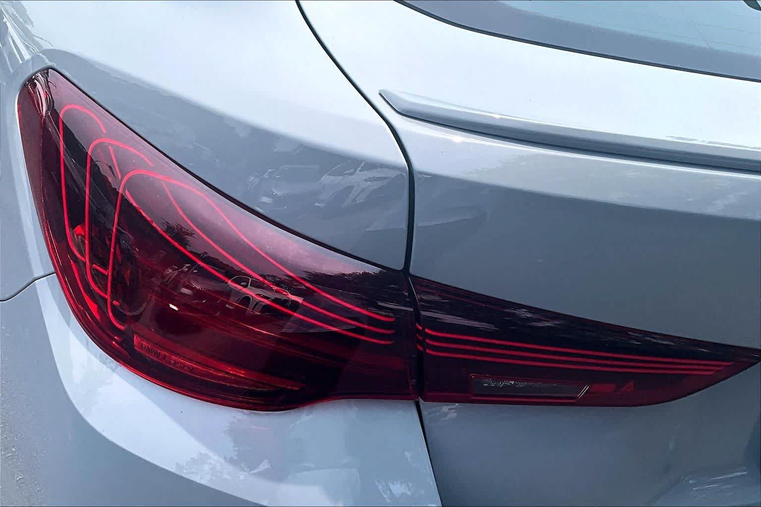 Used 2026 BMW M440i RWD image 29