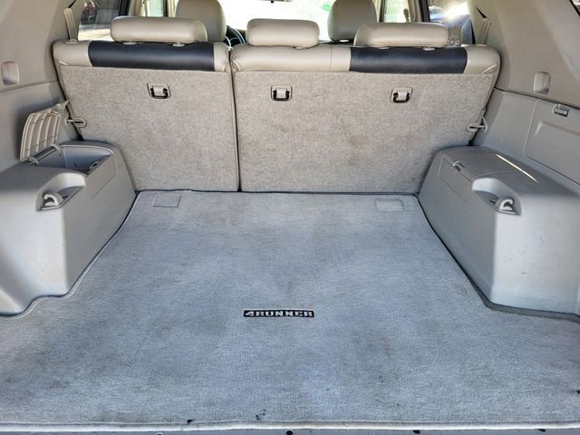 Used 2007 Toyota 4Runner SR5 image 12