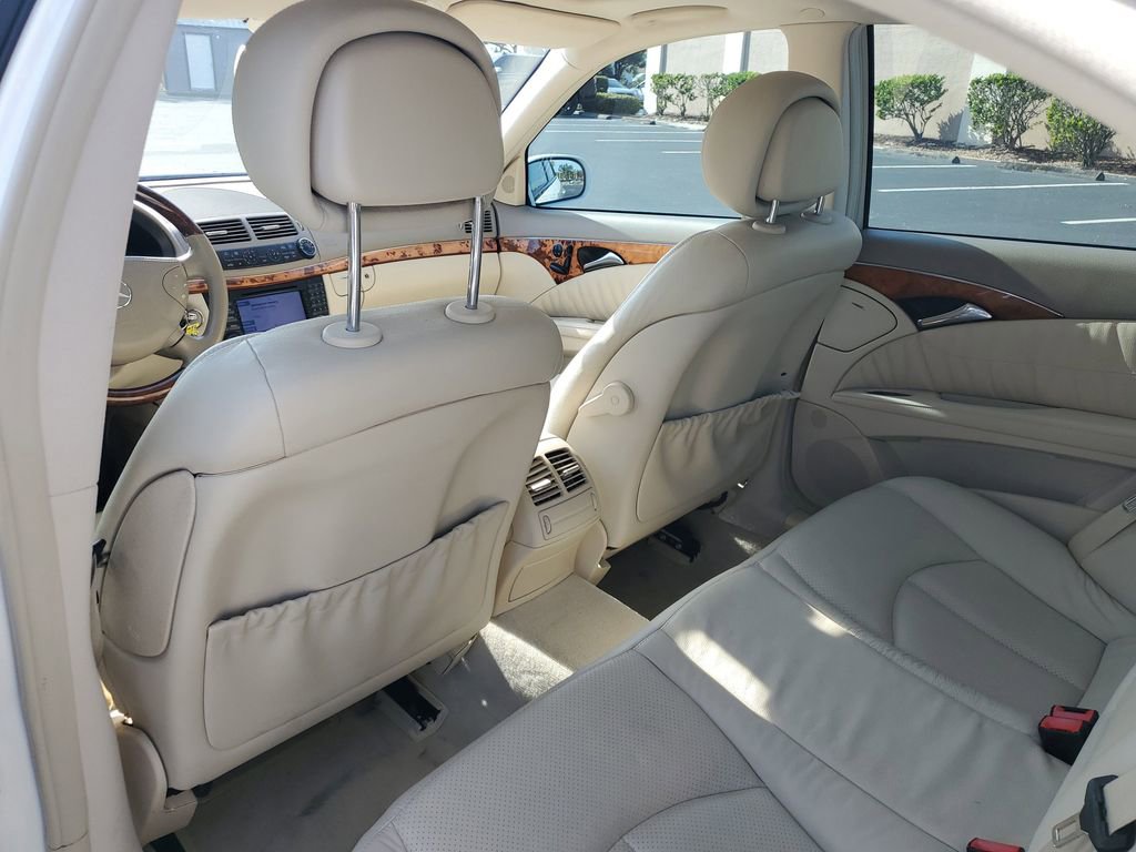 Used 2006 Mercedes-Benz E 350 4MATIC Sedan image 19