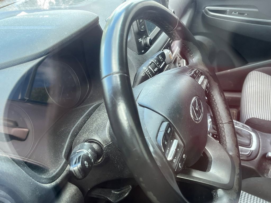 Used 2021 Hyundai Kona Night w/ Winter Weather Package image 8