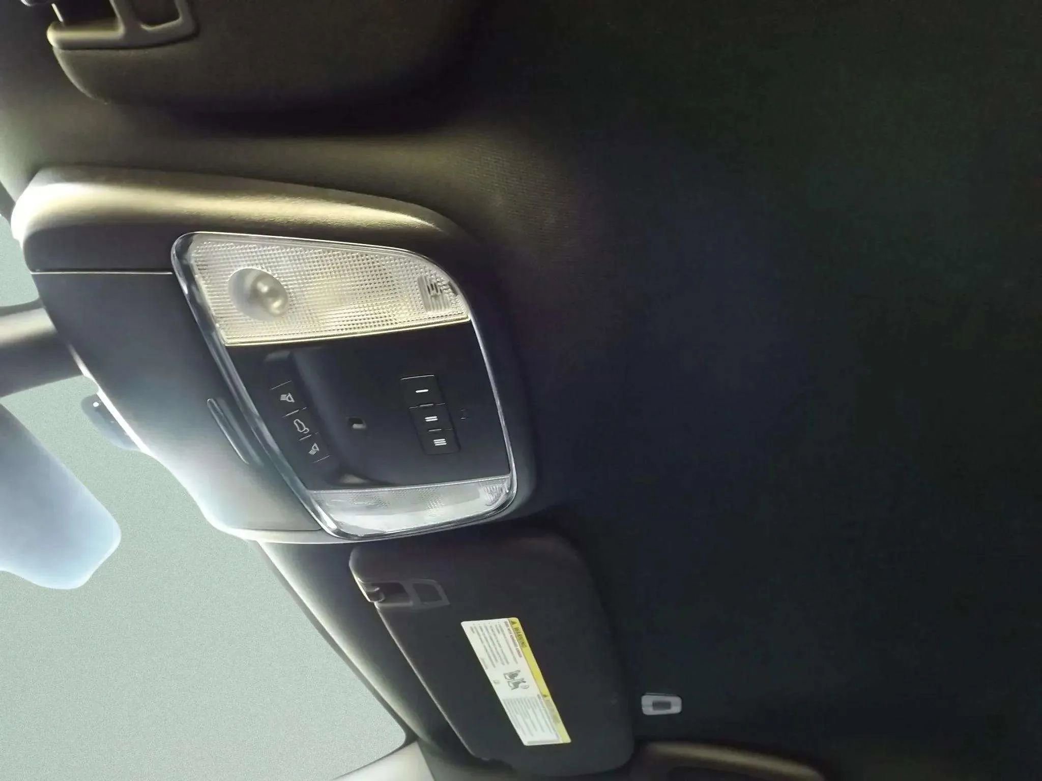 Used 2019 Jeep Grand Cherokee Limited image 35