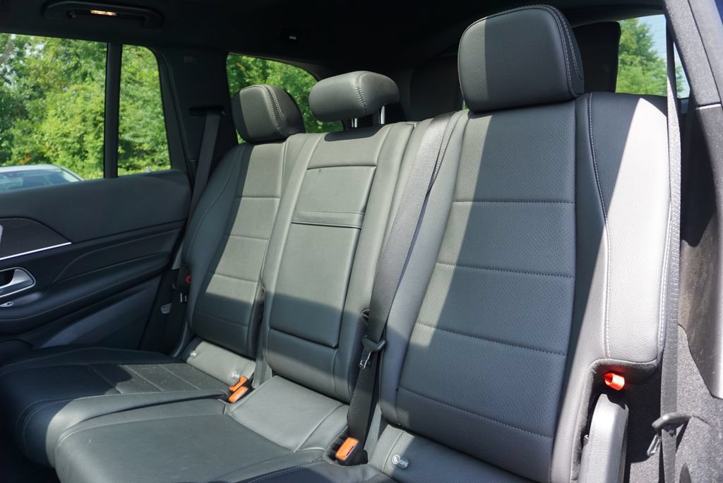 Certified 2024 Mercedes-Benz GLS 450 4MATIC image 24