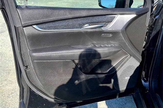 Used 2022 Cadillac XT5 Premium Luxury image 9