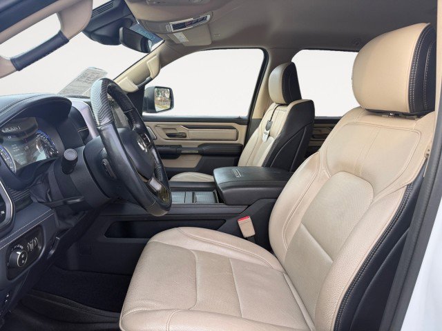 Used 2019 RAM 1500 Limited AWD/4WD image 2