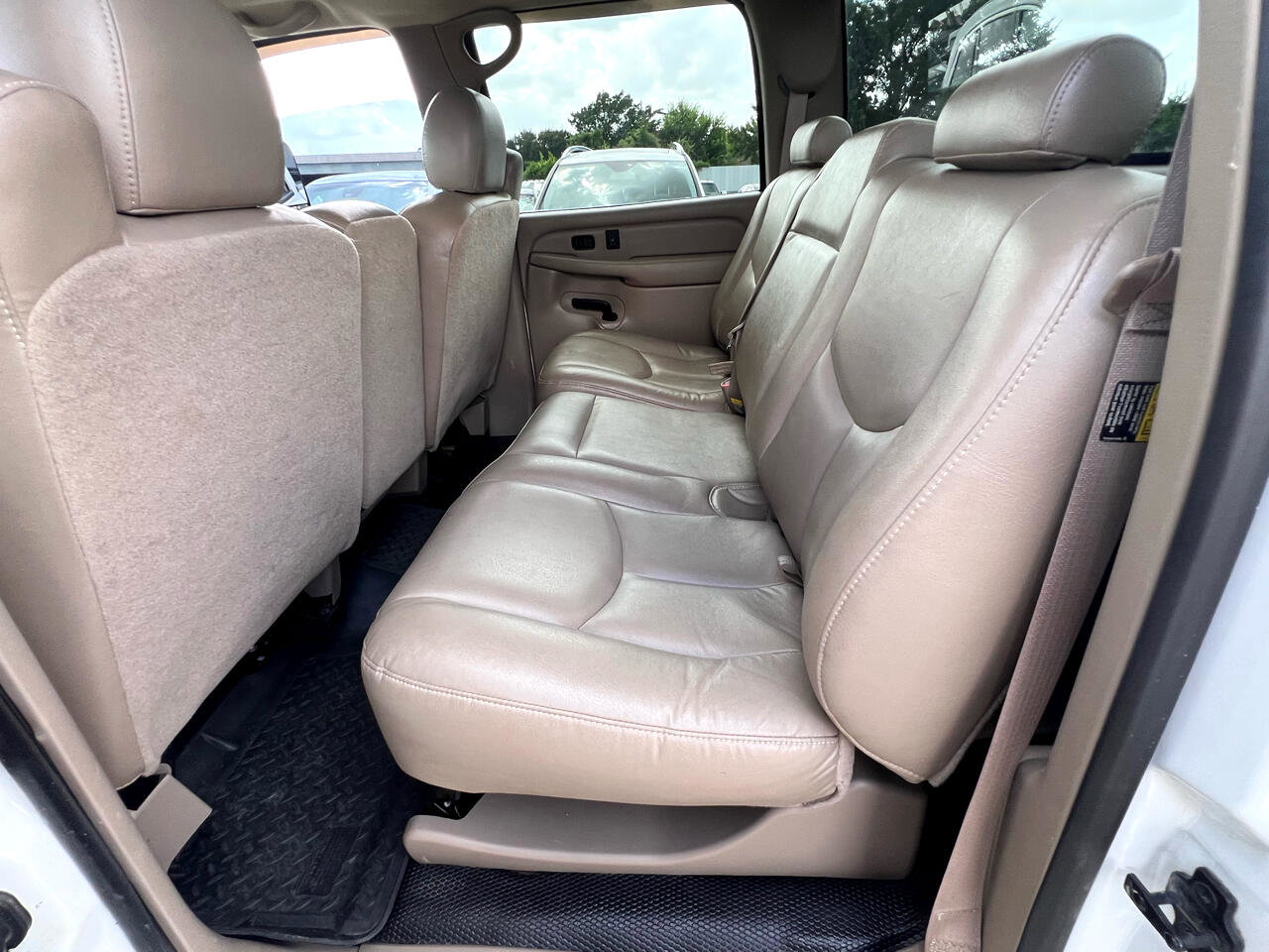 Used 2004 Chevrolet Silverado 2500 W/T image 49