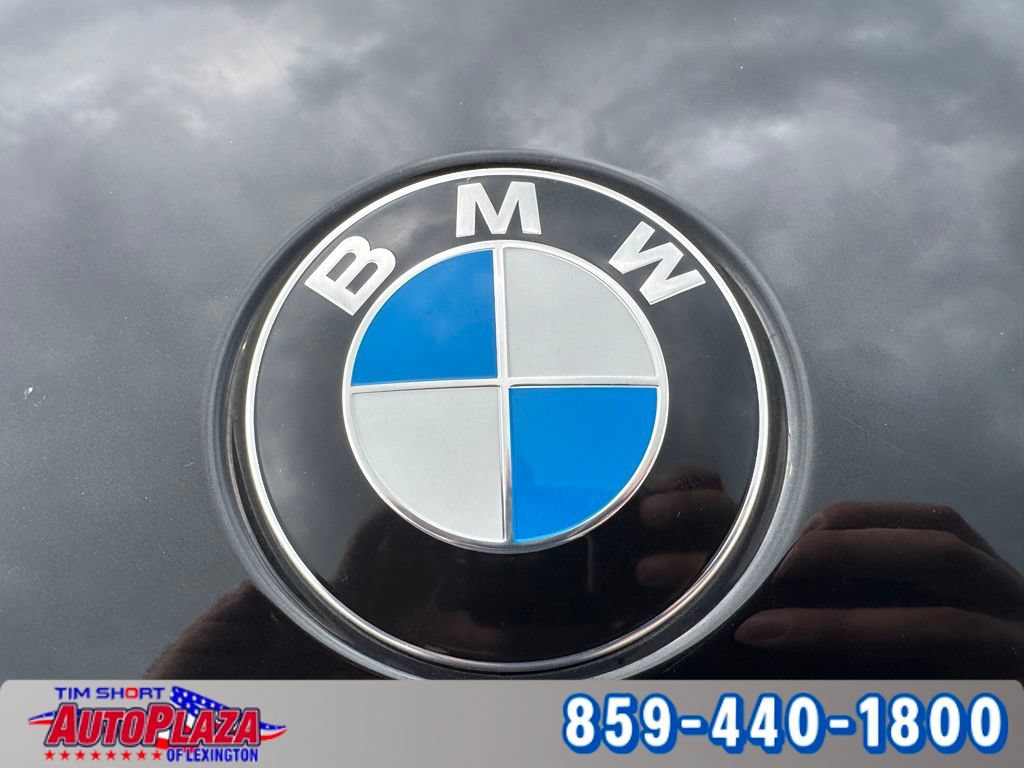 Used 2022 BMW X7 xDrive40i w/ Executive Package AWD/4WD image 14