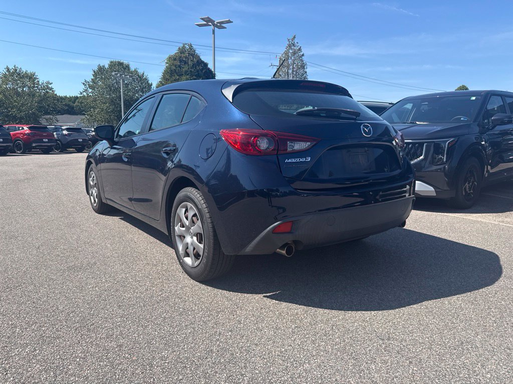Used 2015 MAZDA MAZDA3 i Sport FWD image 3