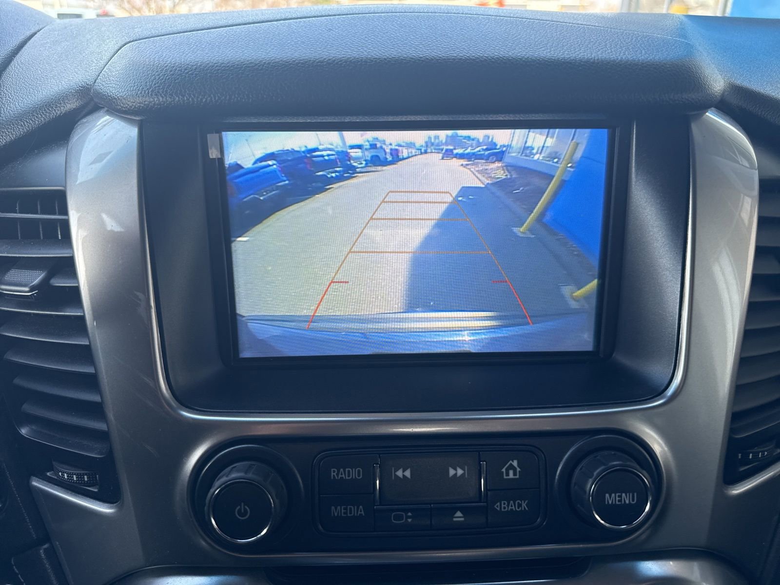 Used 2019 Chevrolet Tahoe LT w/ LT Signature Package image 26