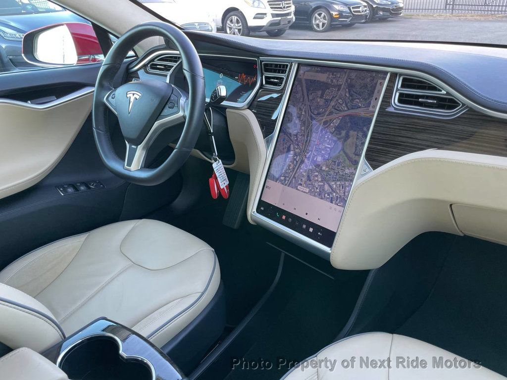 Used 2013 Tesla Model S Performance RWD image 19