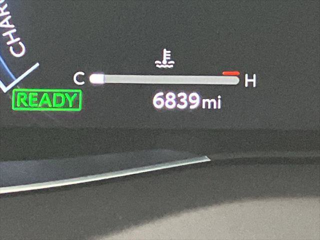 Certified 2024 Toyota Venza Limited image 23