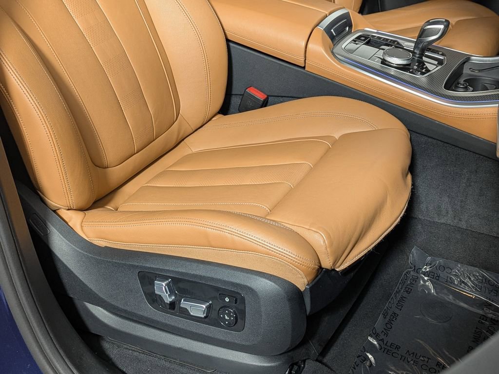 Used 2019 BMW X5 xDrive50i w/ M Sport Package image 33