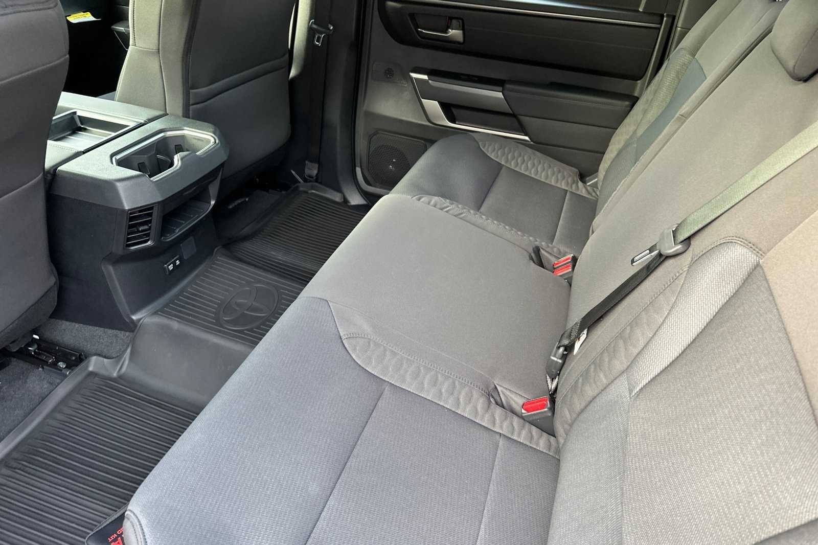 New 2025 Toyota Tundra SR5 w/ SR5 Convenience Package AWD/4WD image 11