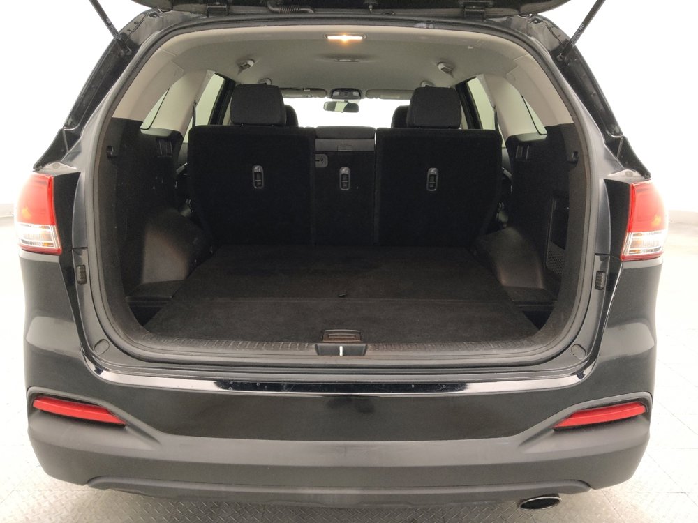 Used 2017 Kia Sorento L image 29