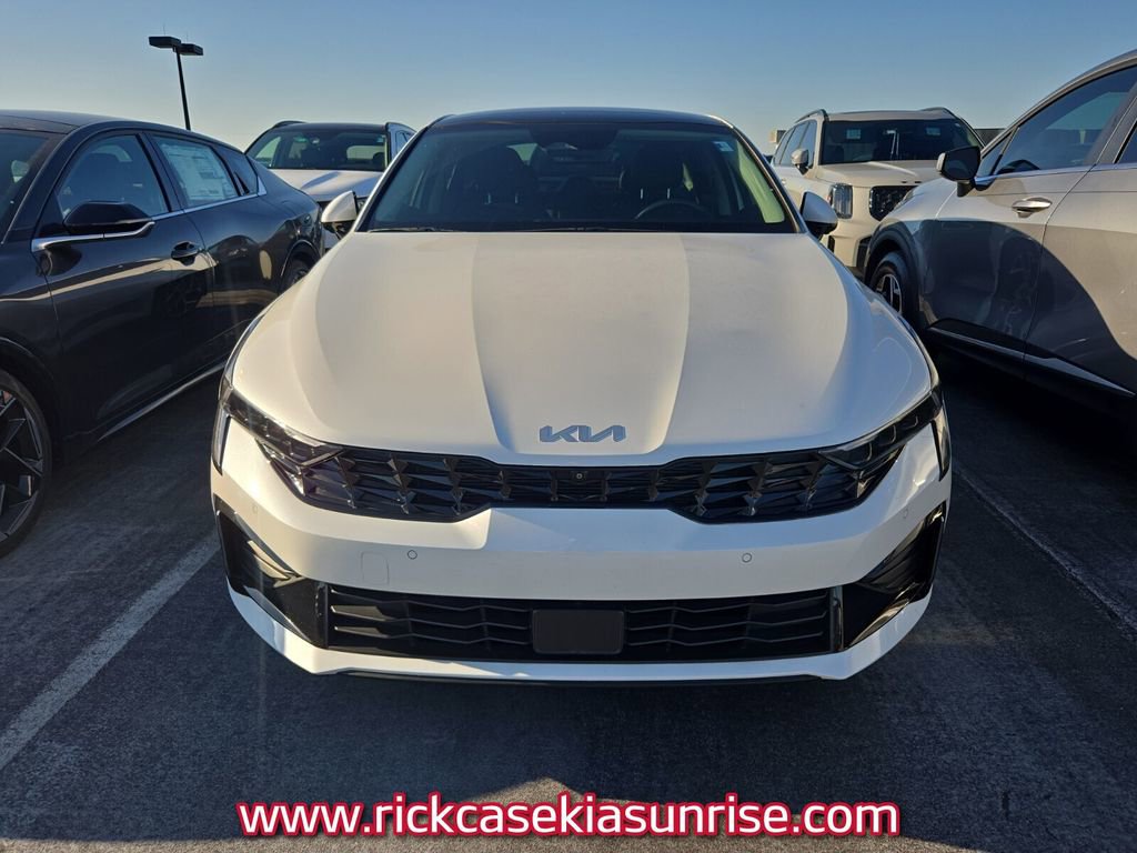 Used 2025 Kia K5 EX image 3