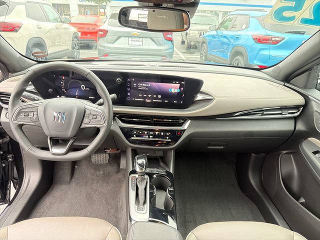 Used 2025 Buick Envista Preferred FWD image 13
