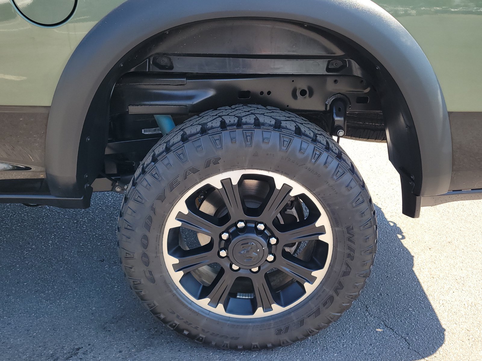 Used 2024 RAM 2500 Rebel AWD/4WD image 13