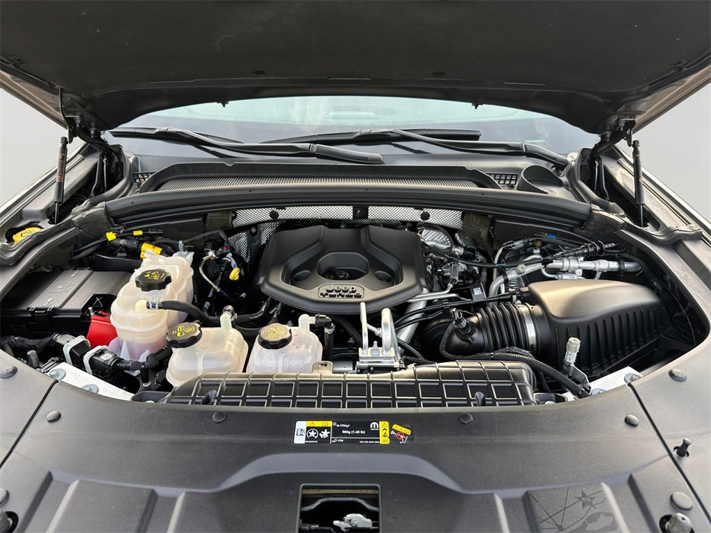 Used 2022 Jeep Grand Cherokee Overland image 9