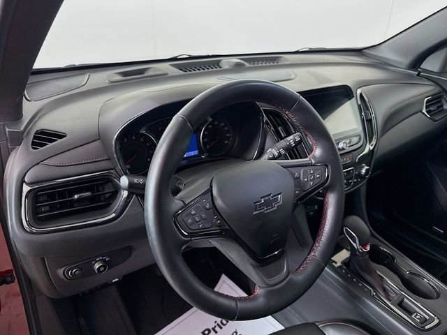 Used 2023 Chevrolet Equinox RS w/ RS Leather Package FWD image 11