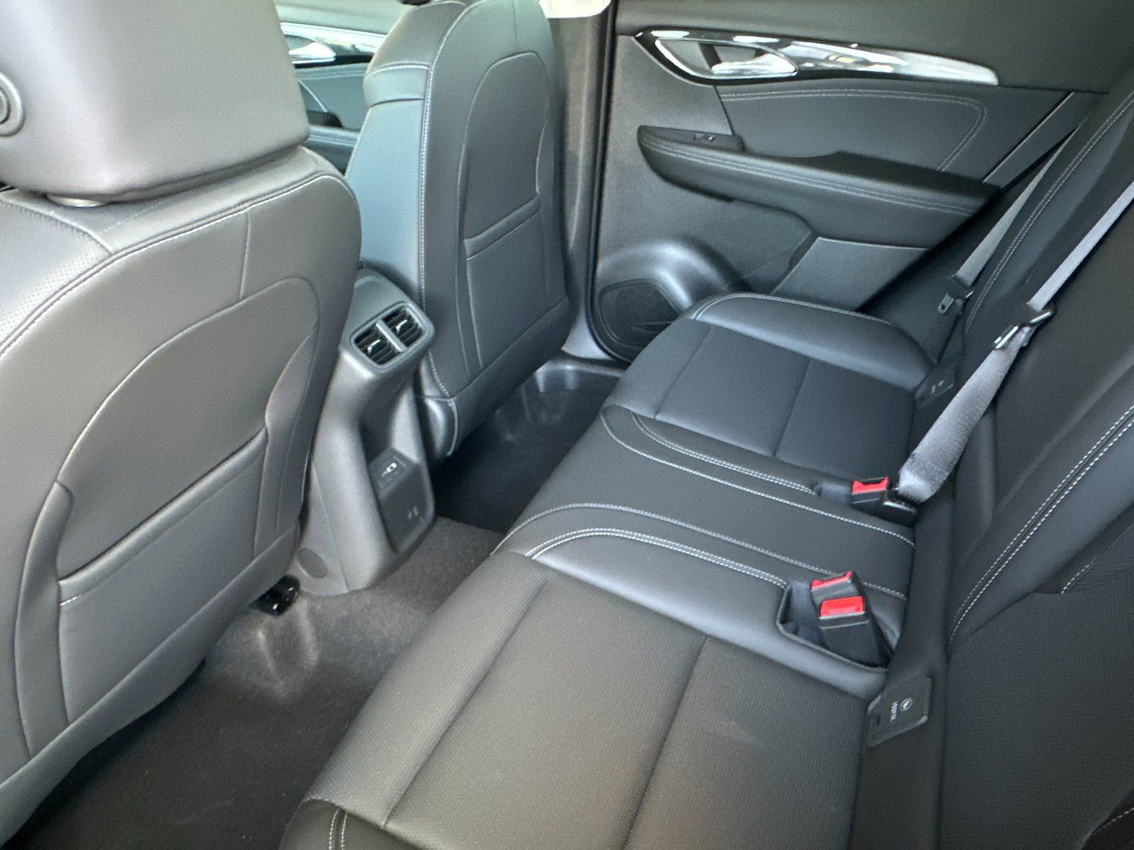 New 2025 Buick Envision Preferred AWD/4WD image 12