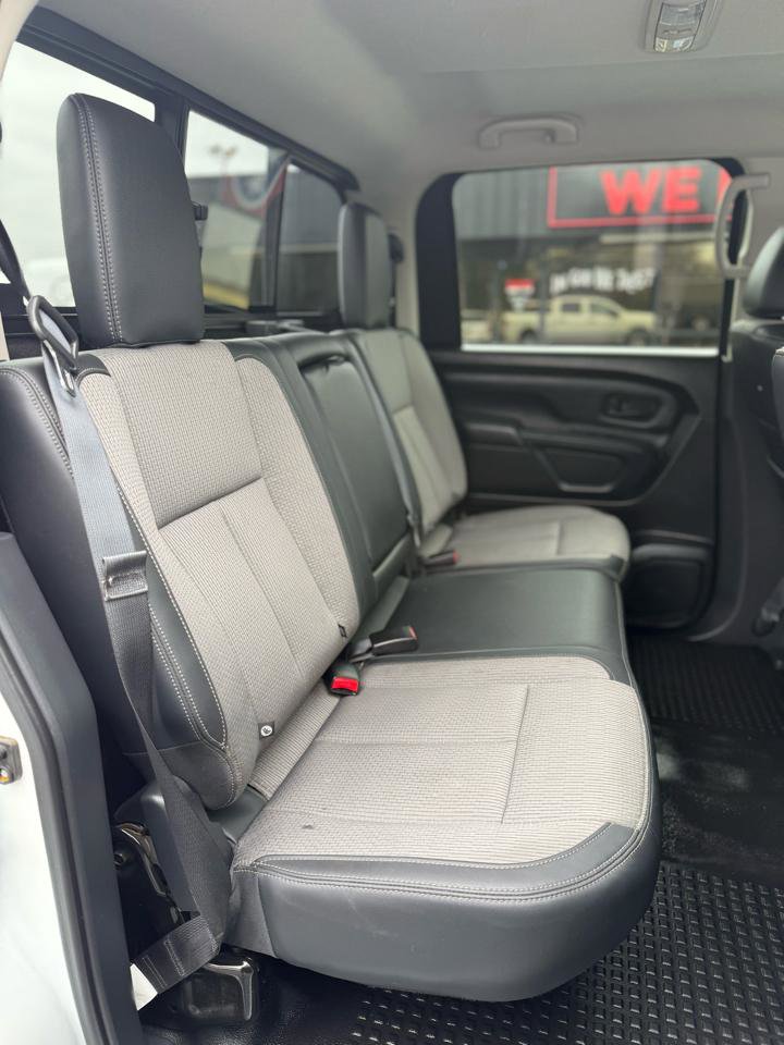 Used 2019 Nissan Titan S w/ S Utility Package image 13