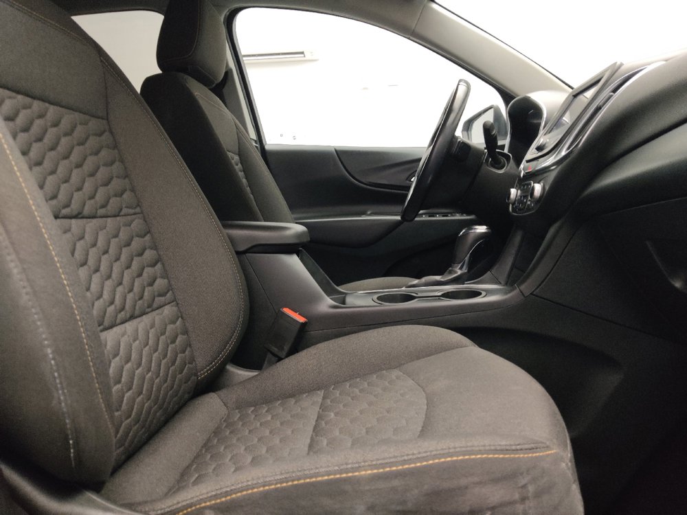 Used 2019 Chevrolet Equinox LT FWD image 21