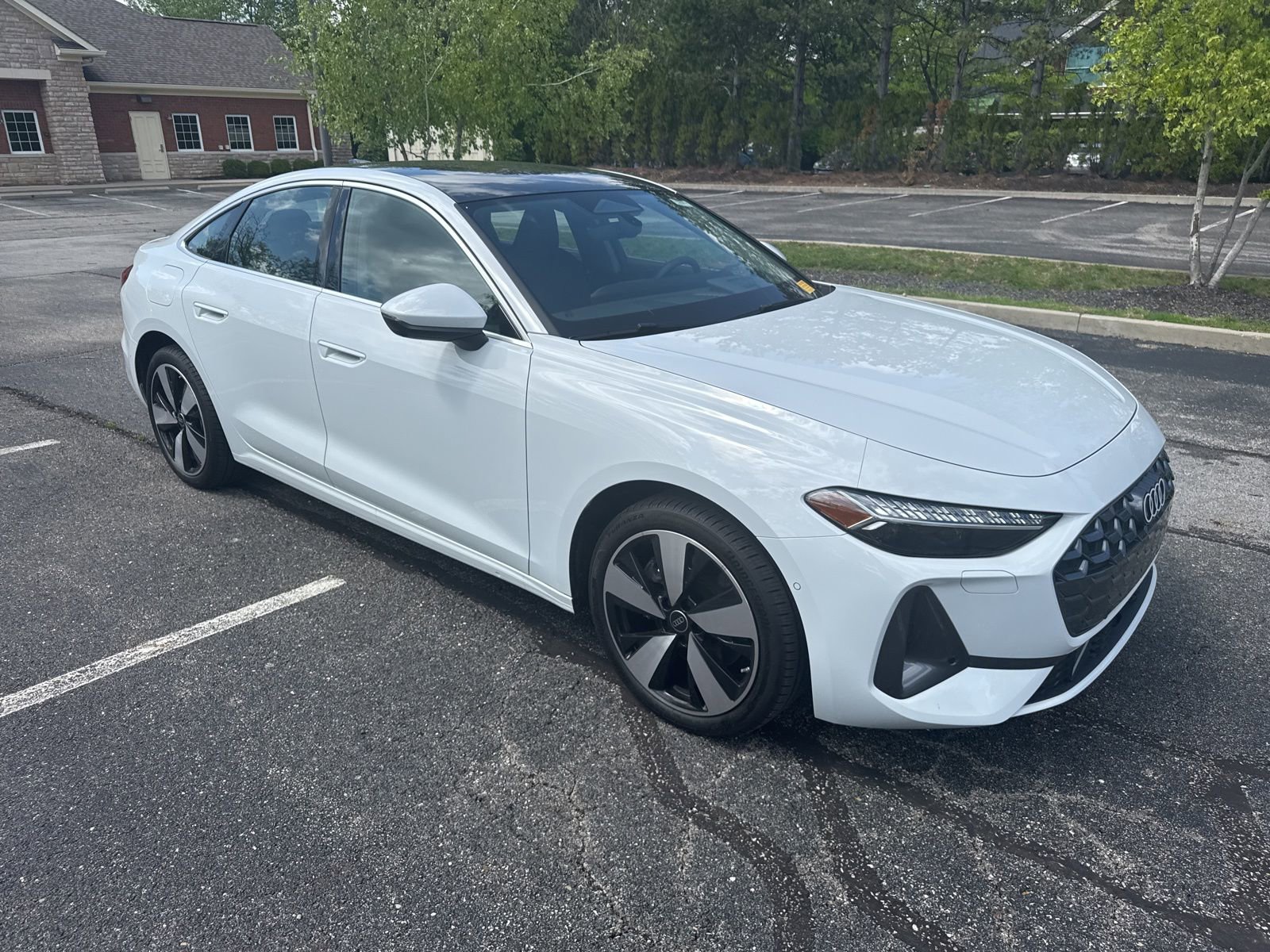 Used 2025 Audi A5 2.0T Premium Plus w/ Premium Plus AWD/4WD image 3