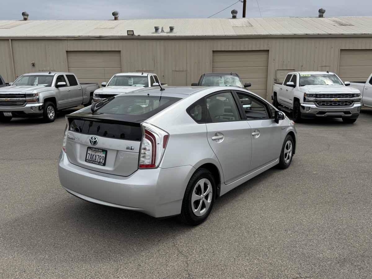 Used 2013 Toyota Prius Two FWD image 10