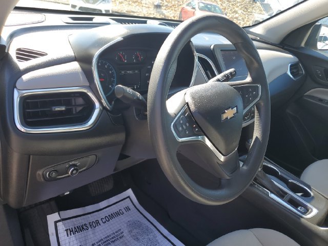 Used 2020 Chevrolet Equinox LS w/ LPO, Floor Liner Package FWD image 18