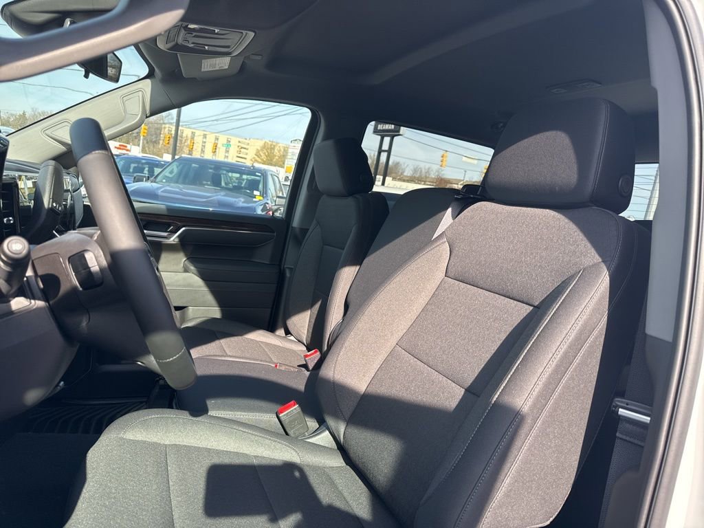 New 2026 GMC Sierra 1500 Elevation image 19