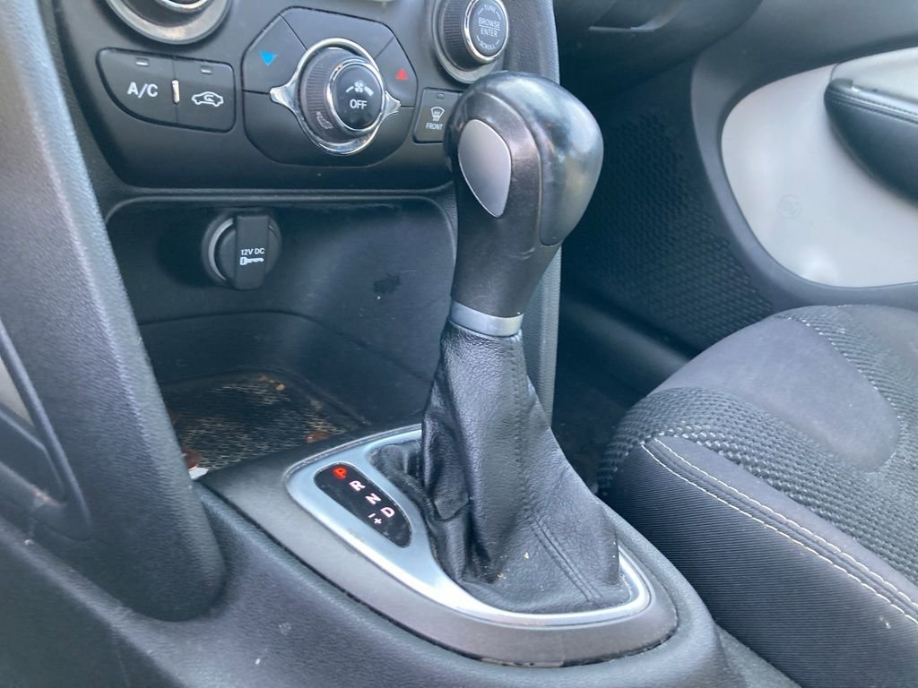 Used 2015 Dodge Dart SXT image 14