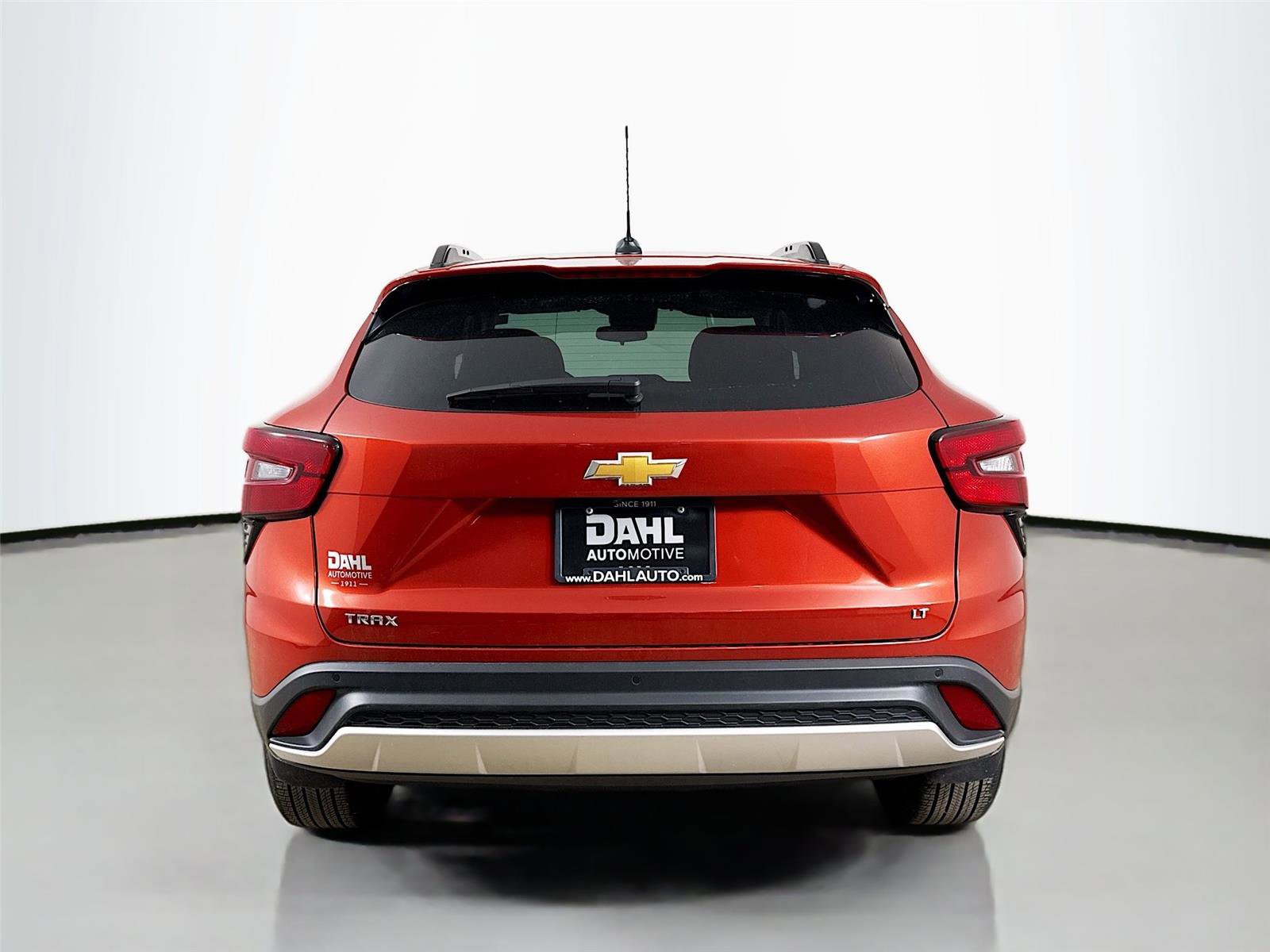 Used 2024 Chevrolet Trax LT w/ Driver Confidence Package FWD image 12