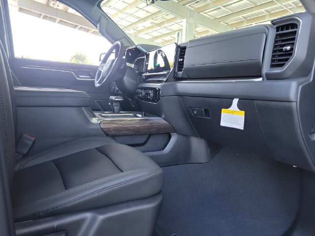 New 2026 Chevrolet Silverado 1500 RST w/ Convenience Package II AWD/4WD image 17