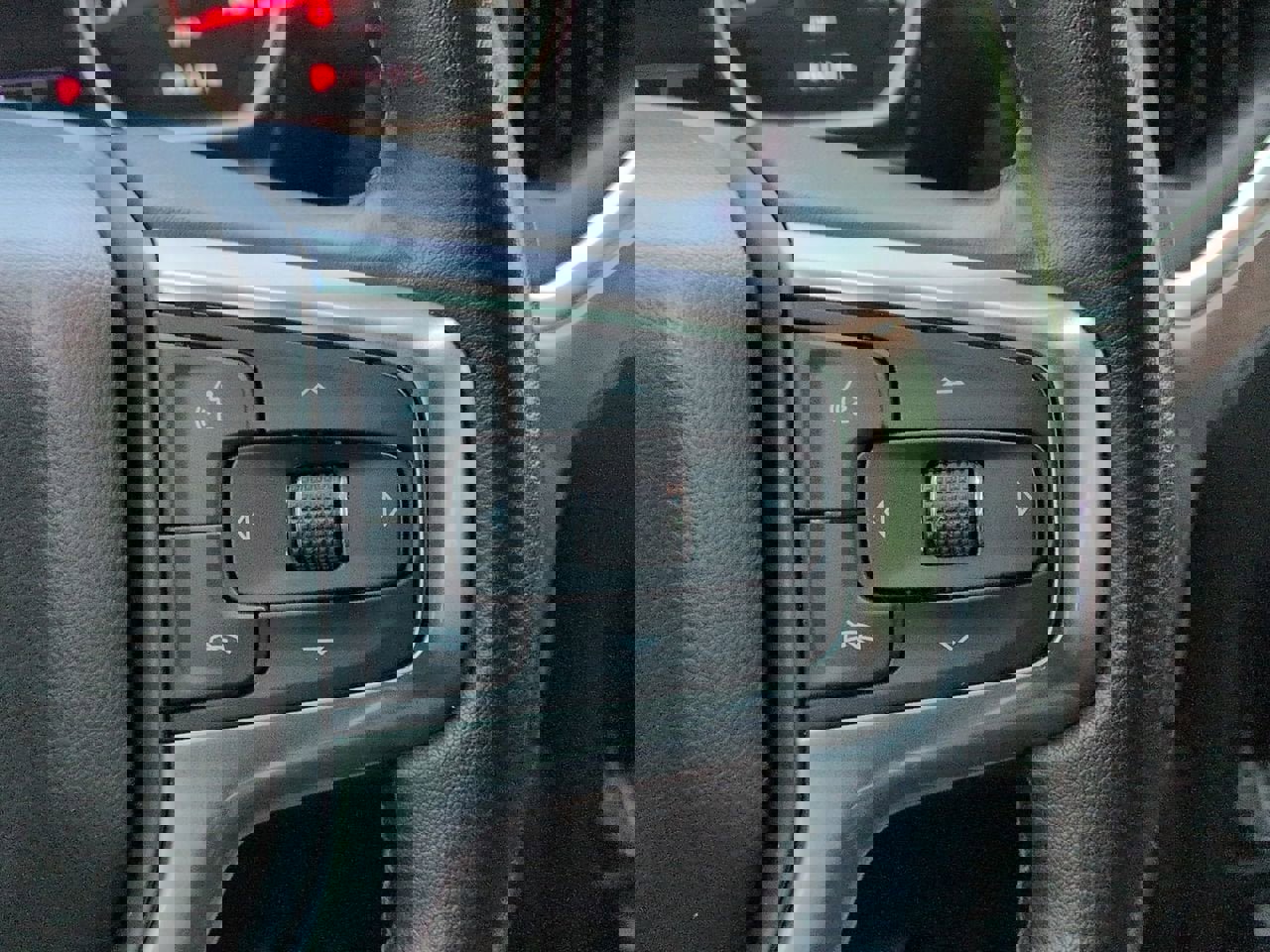 Used 2020 Chevrolet Silverado 1500 LTZ w/ LTZ Premium Package image 12