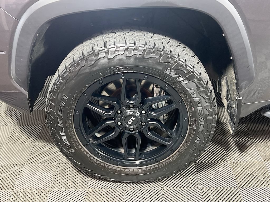 Certified 2022 Toyota Tundra SR5 w/ TRD Off-Road Premium Package AWD/4WD image 27
