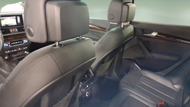 Used 2019 Audi Q5 2.0T Premium Plus w/ Premium Plus Package AWD/4WD image 29