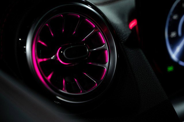 New 2025 Mercedes-Benz EQB 300 4MATIC image 21