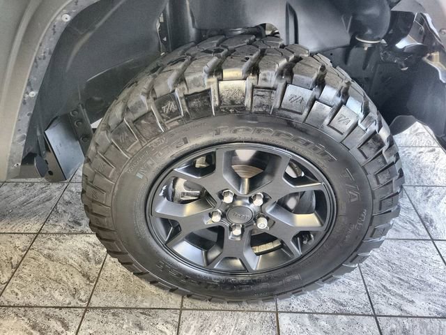 Used 2023 Jeep Wrangler Willys image 10